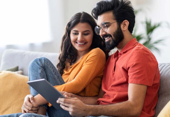 Couple sits down to create their first-time homebuyer budget together.